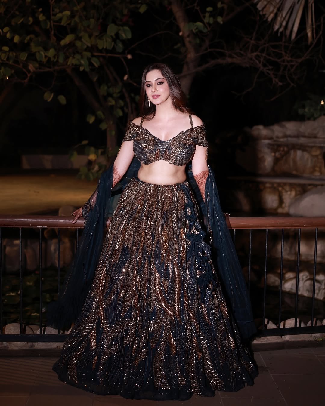 Eshanya Maheshwari embellished lehenga night portrait (12)