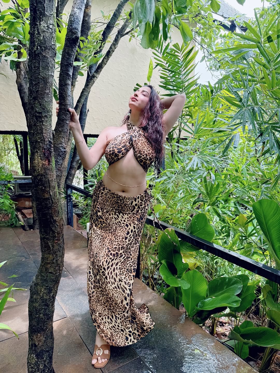 Eshanya Maheshwari leopard co ord bridge Photoshoot (5)