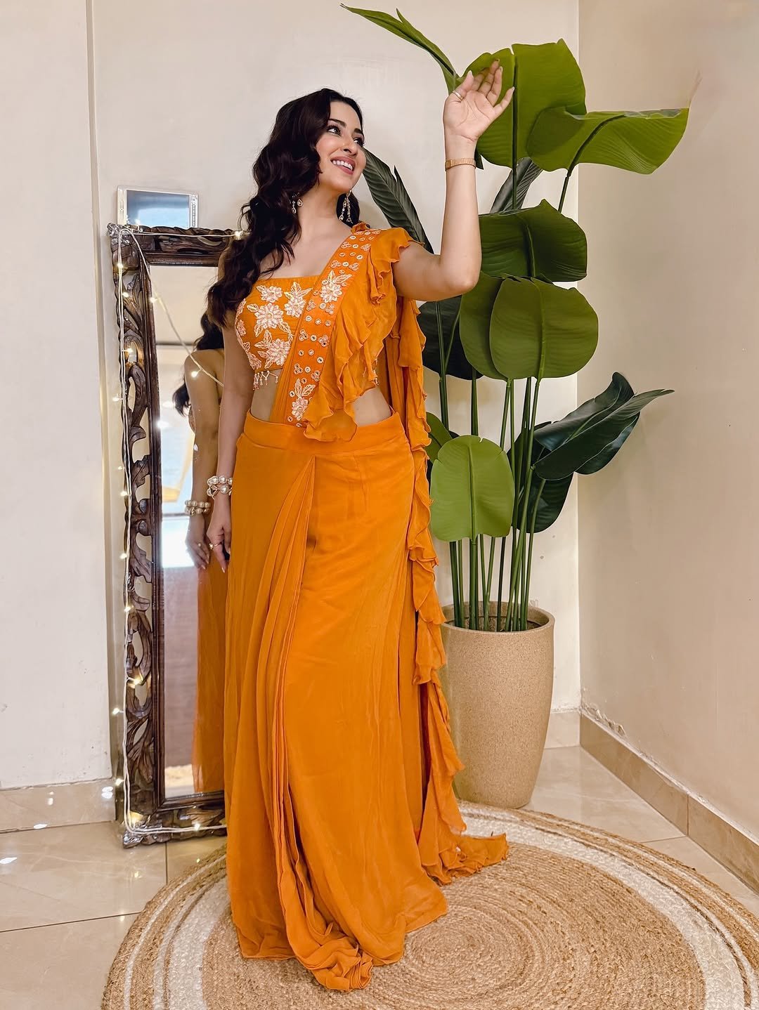Eshanya Maheshwari orange ruffle saree indoor smile Collection (2)