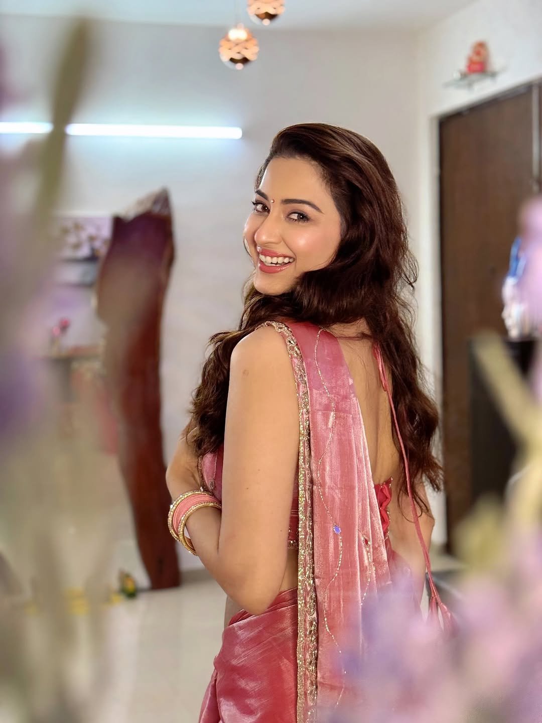 Eshanya Maheshwari pink saree Ganesh puja blessings Gallery (6)