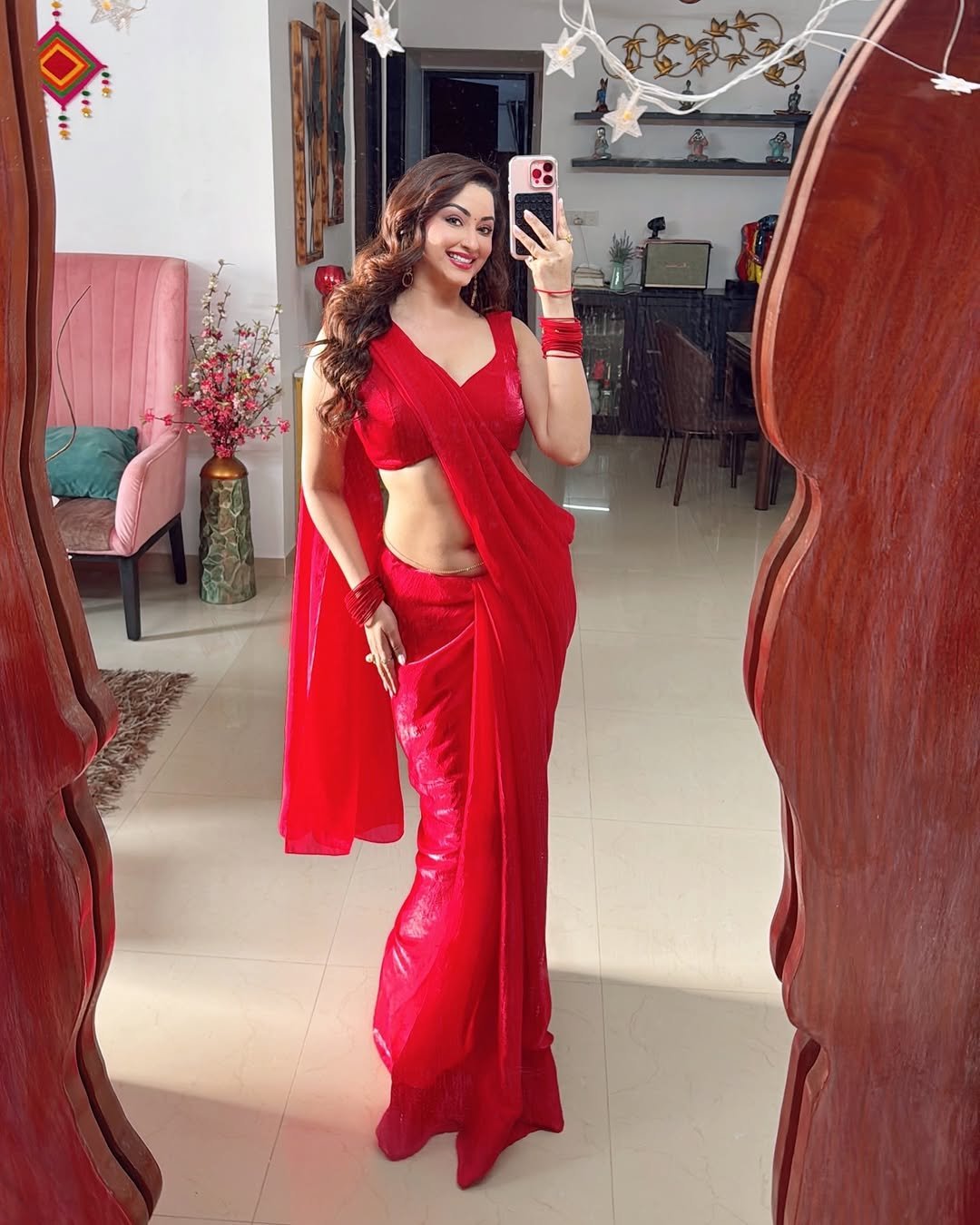 Eshanya Maheshwari red saree garden Photos (3)