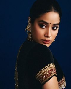 Janhvi Kapoor navy velvet saree with elaborate kundan jewelry set