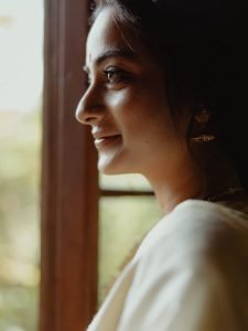 Natural window lighting on Namitha Pramod traditional jasmine flowers