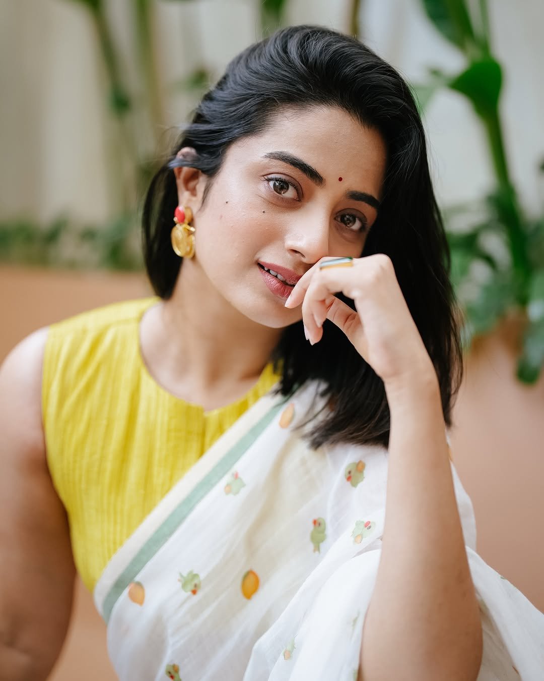 Namitha Pramod lemon blouse white printed saree garden smile Photos (16)
