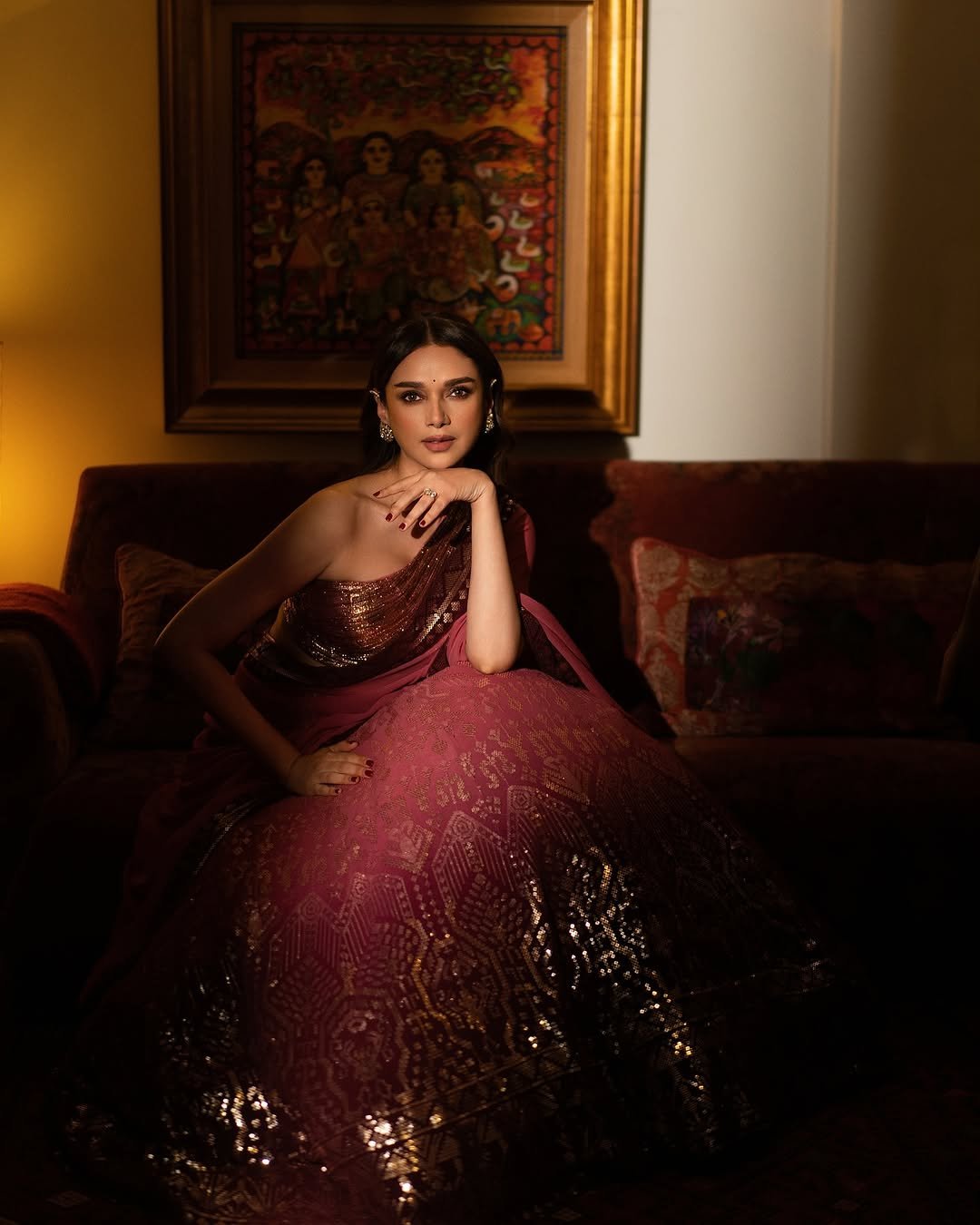 Aditi Rao Hydari Royal in Maroon Lehenga (6)