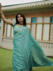 Aishwarya Lekshmi Beautiful in Blue Soft Silk Saree Photos (7)