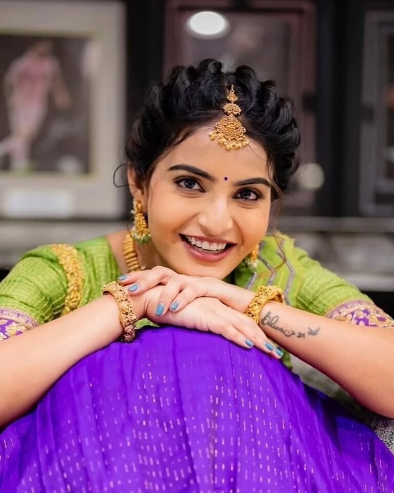Ananya Nagella Gorgeous in Green and Purple Lehenga (13)