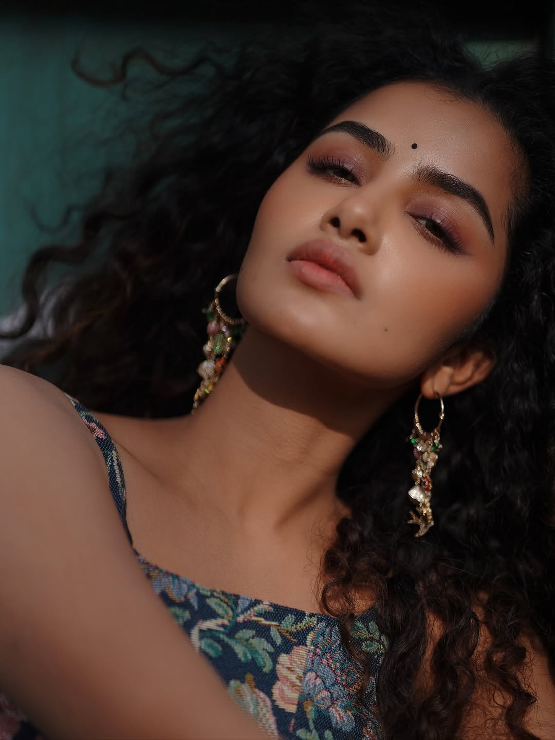 Anupama Parameswaran Chic in Floral Corset Top (1)
