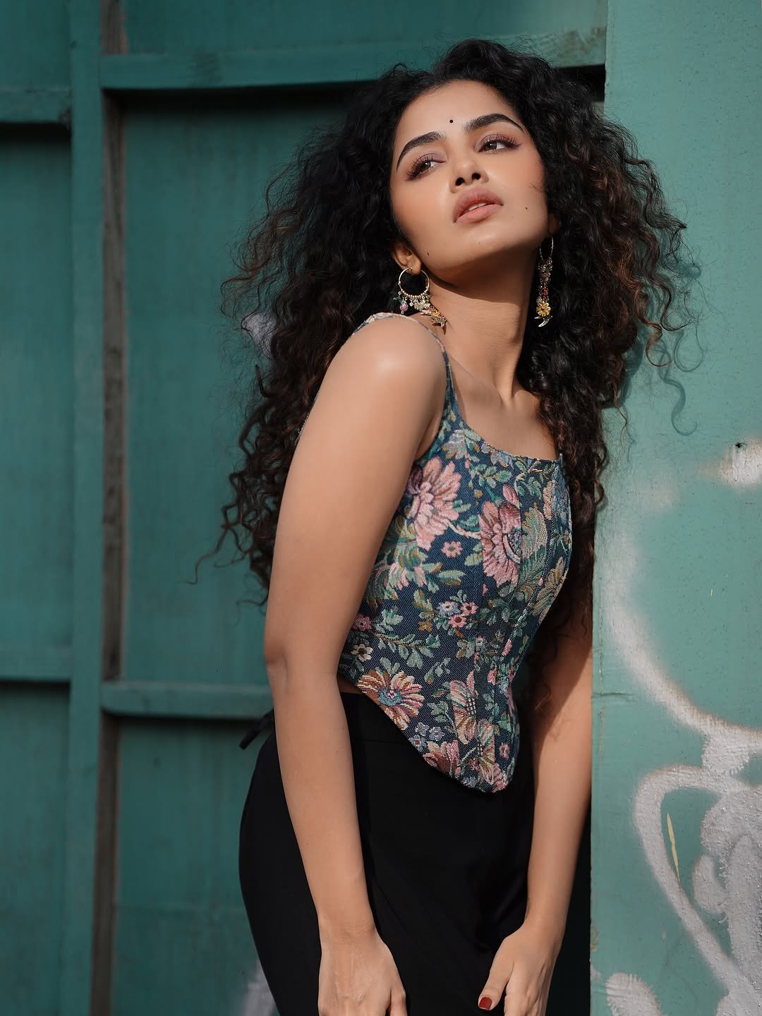 Anupama Parameswaran Chic in Floral Corset Top (13)