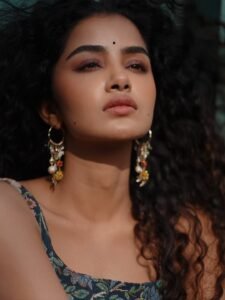 Anupama Parameswaran Chic in Floral Corset Top (3)