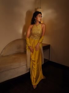 Anupama Parameswaran Shines in Golden Designer Lehenga Photos (2)
