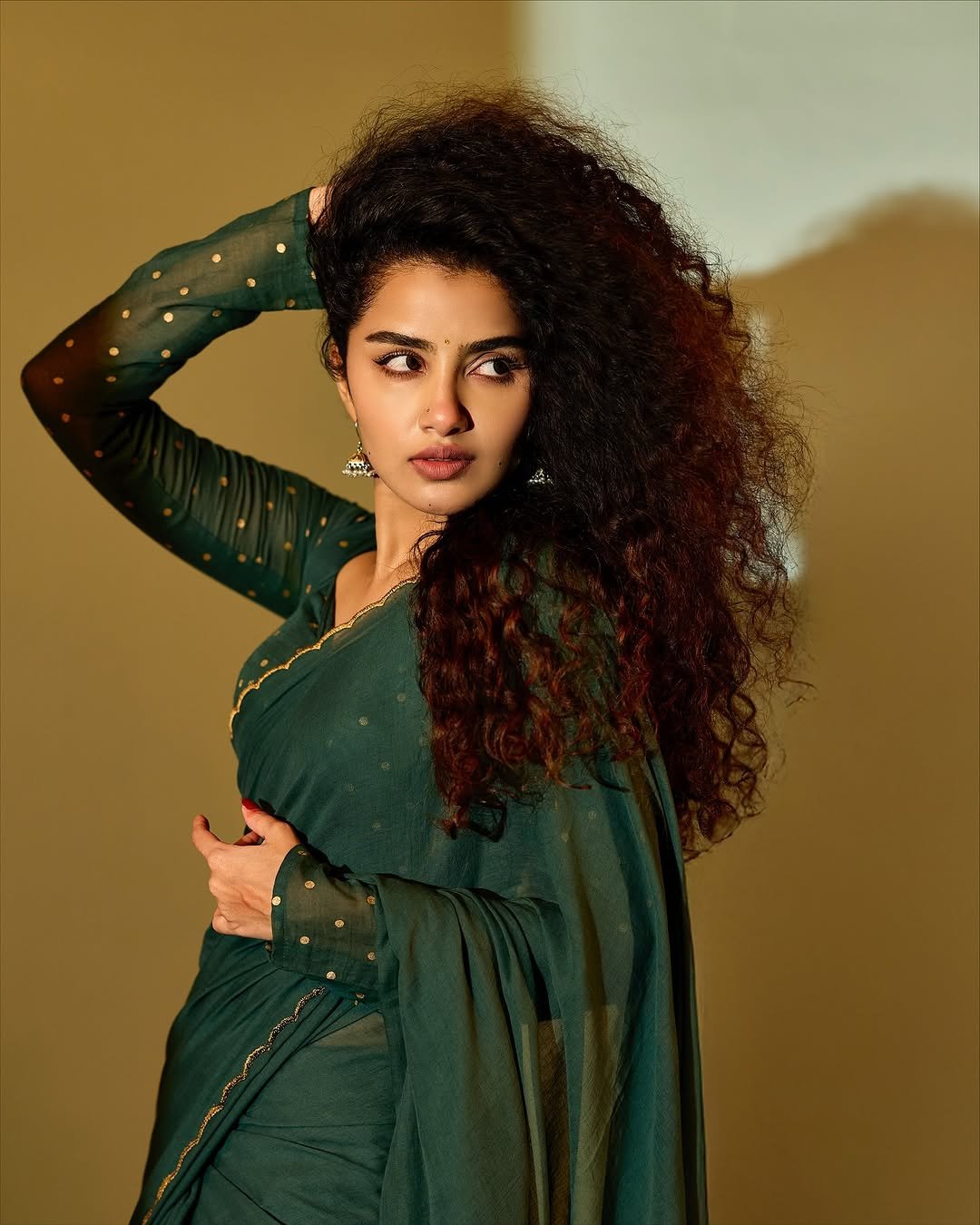 Anupama Parameswaran Stunning in Green Polka Dot Dress (10)
