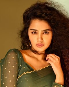 Anupama Parameswaran Stunning in Green Polka Dot Dress (12)