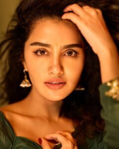 Anupama Parameswaran Stunning in Green Polka Dot Dress (7)