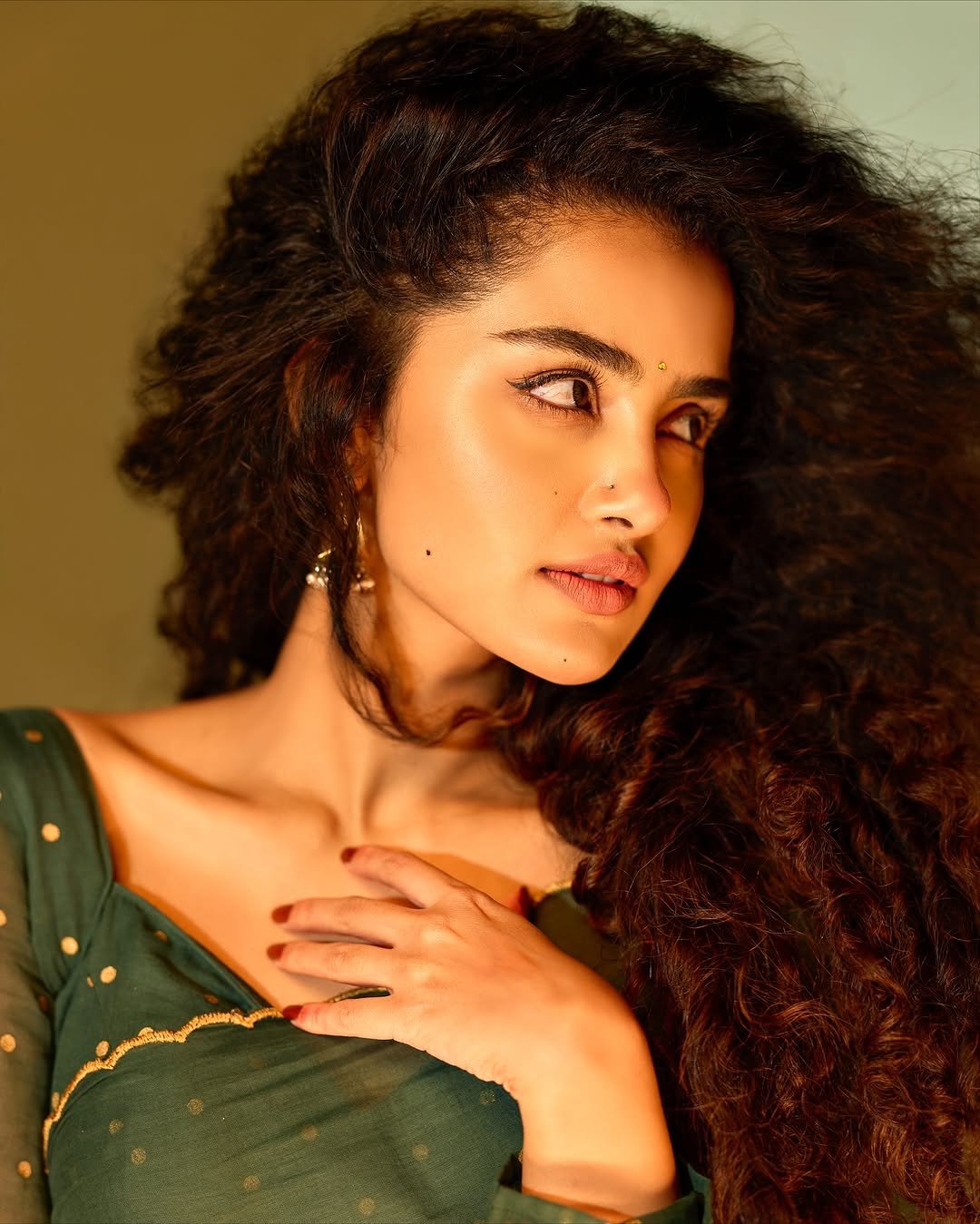 Anupama Parameswaran Stunning in Green Polka Dot Dress (9)