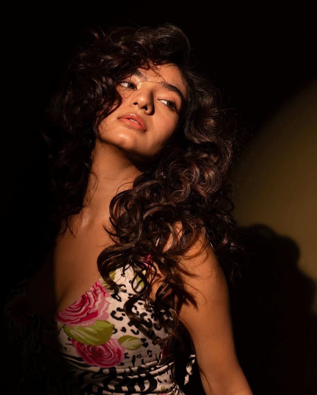 Anushka Sen Bold Animal Print Mini Dress Retro Glam Shoot (33)