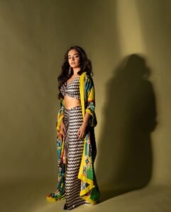 Anushka Sen Bold Geometric Co-Ord Set Fashion Shoot (2)