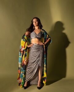 Anushka Sen Bold Geometric Co-Ord Set Fashion Shoot (8)