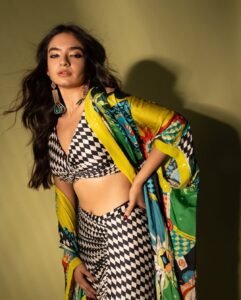 Anushka Sen Bold Geometric Co-Ord Set Fashion Shoot (9)