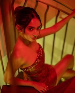 Anushka Sen Bold Red Strapless Mini Dress – Party Night Elegance (25)