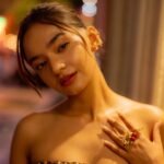 Anushka Sen Bold Red Strapless Mini Dress – Party Night Elegance (26)