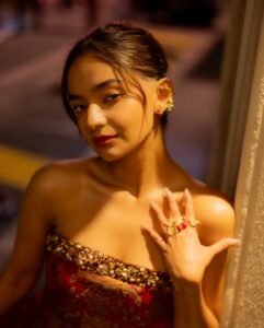 Anushka Sen Bold Red Strapless Mini Dress – Party Night Elegance (33)