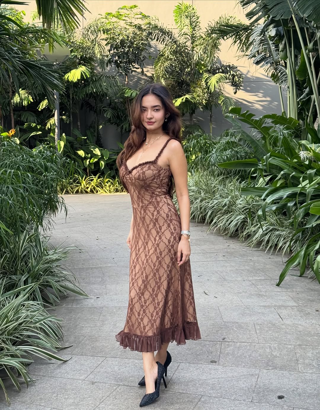 Anushka Sen Brown Lace Slip Dress – Botanical Elegance (1)