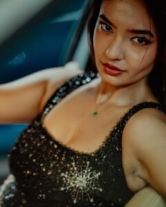 Indian actress Anushka Sen sparkling evening dress