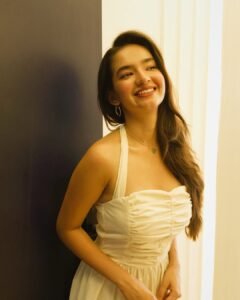 Anushka Sen Dreamy White Halter Dress Indoor Portraits (10)