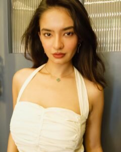 Anushka Sen Dreamy White Halter Dress Indoor Portraits (9)