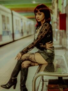 Indian actress Anushka Sen bold alternative style