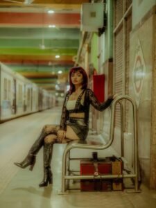 Indian actress Anushka Sen bold alternative style