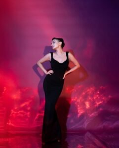 Anushka Sen Elegant Black Gown Studio Glam Shoot (34)