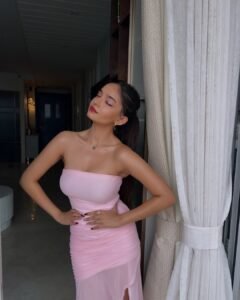 Anushka Sen Elegant Strapless Pink Gown Indoor Chic Shoot (14)