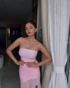 Anushka Sen Elegant Strapless Pink Gown Indoor Chic Shoot (8)