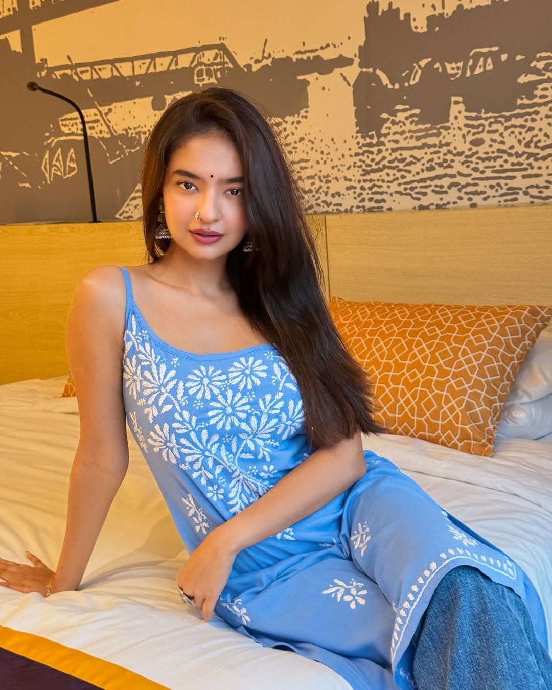 Anushka Sen Embroidered Pastel Blue Dress Window Photoshoot (2)