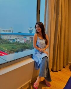 Anushka Sen Embroidered Pastel Blue Dress Window Photoshoot (9)