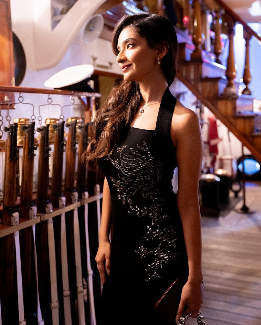 Anushka Sen Glam Black Sequin Dress Outdoor Shoot (29)