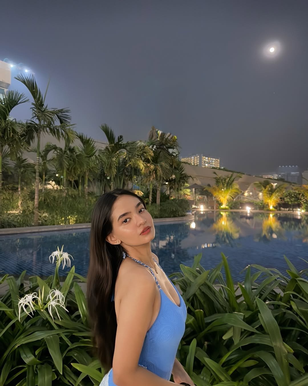 Anushka Sen Luxe Blue Swimsuit Evening Resort Lounge Shoot (9)