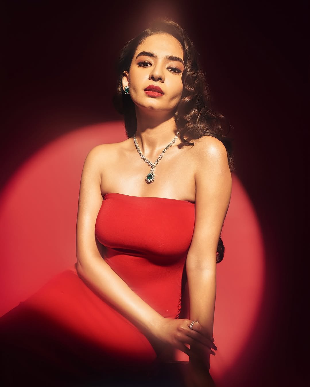 Anushka Sen Luxe Red Strapless Gown Glamorous Studio Shoot (9)