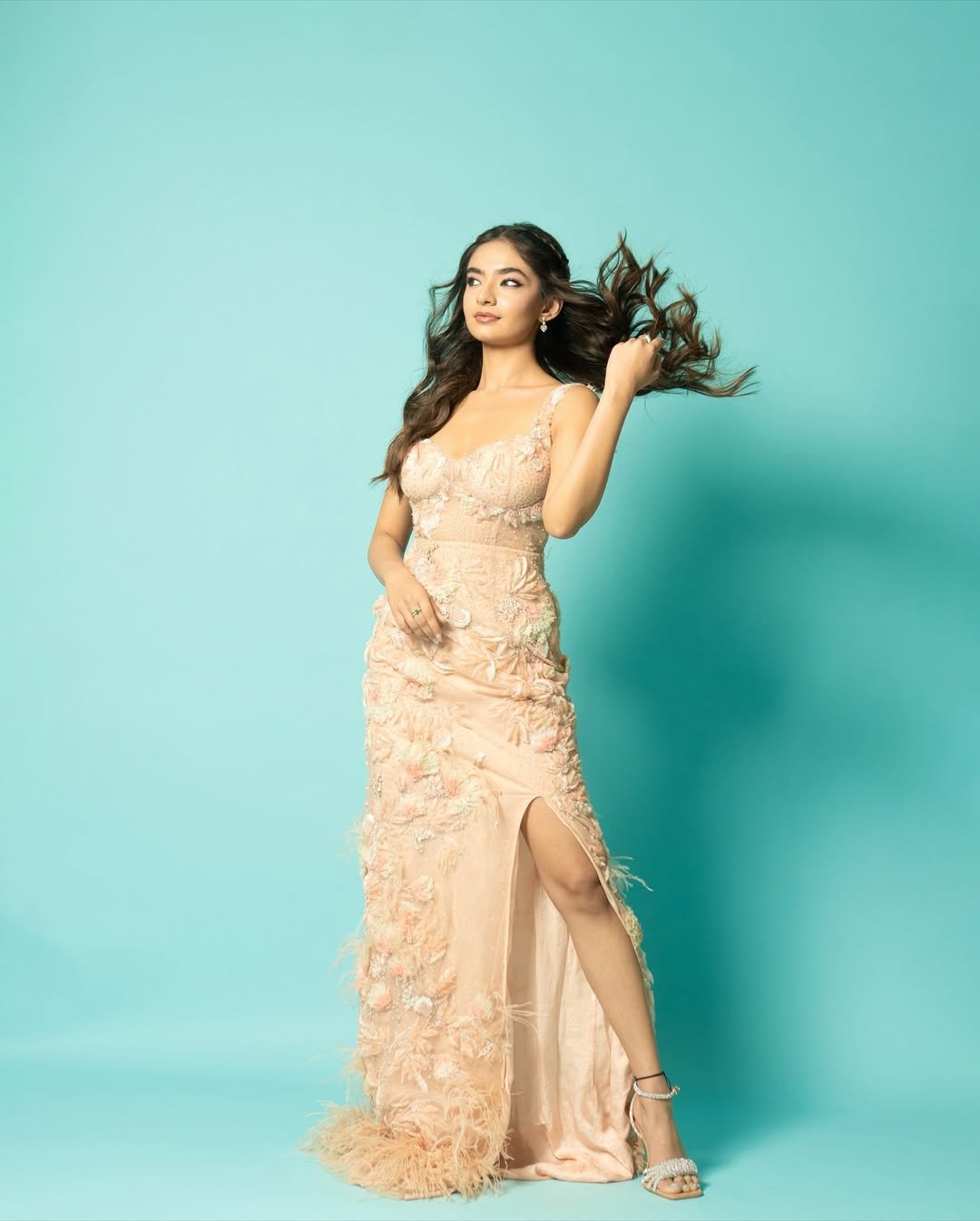 Anushka Sen Luxury Embroidered Gown Glam Studio Shoot (13)