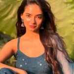 Anushka Sen Mirrorwork Blue Suit Outdoor Summer Shoot (12)