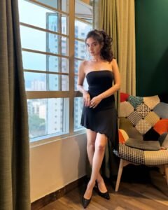 Anushka Sen Modern Black Strapless Dress Window Fashion Shoot (12)