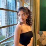 Anushka Sen Modern Black Strapless Dress Window Fashion Shoot (9)