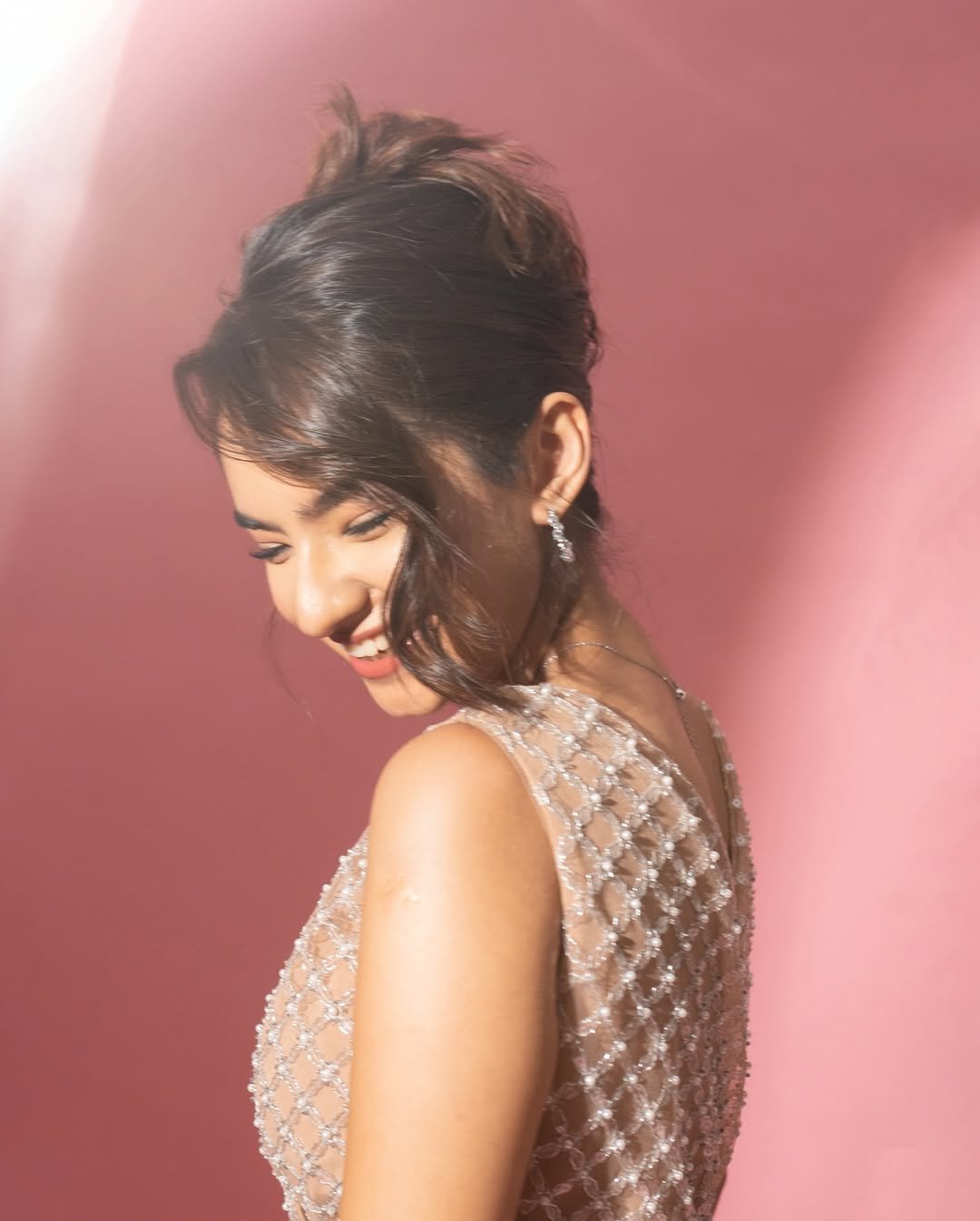 Anushka Sen Pastel Netted Gown Elegant Pink Backdrop Shoot (12)