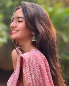 Anushka Sen Pastel Pink One-Shoulder Lehenga Garden Shoot (13)