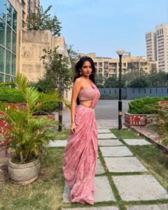 Anushka Sen Pastel Pink One-Shoulder Lehenga Garden Shoot (4)