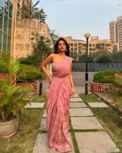 Anushka Sen Pastel Pink One-Shoulder Lehenga Garden Shoot (9)