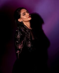 Anushka Sen Statement Glam Embellished Jacket and Fishnet Crop Top (11)