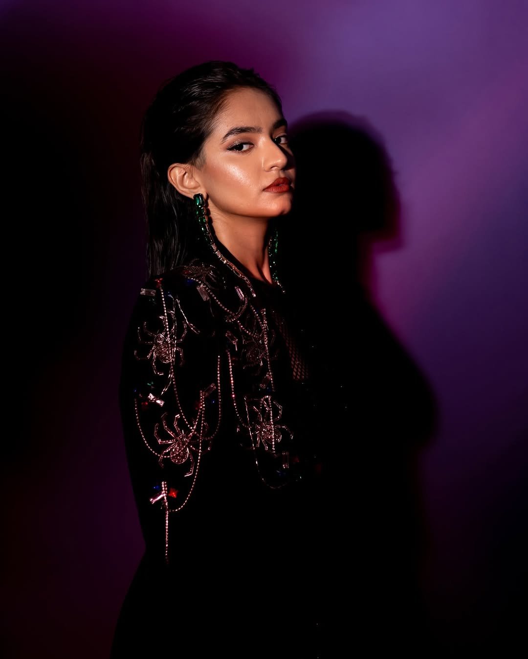 Anushka Sen Statement Glam Embellished Jacket and Fishnet Crop Top (12)